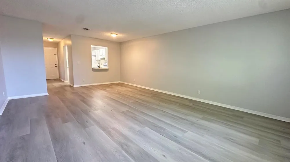 11464 NW 39th Street #11464 Coral Springs, FL 33065