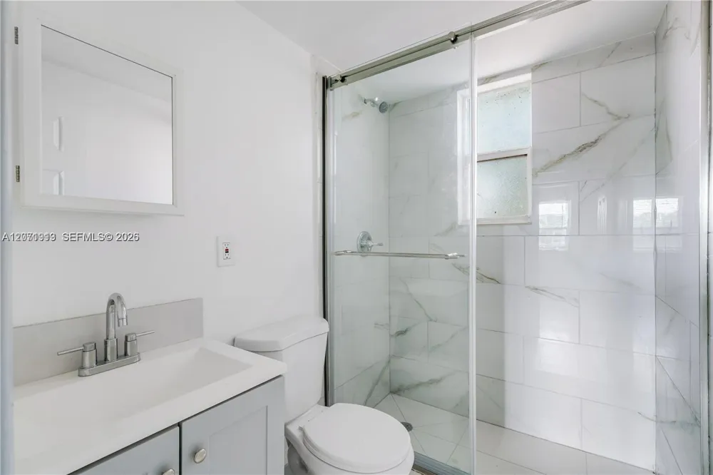 1281 NW 61st St #31 Miami, FL 33142