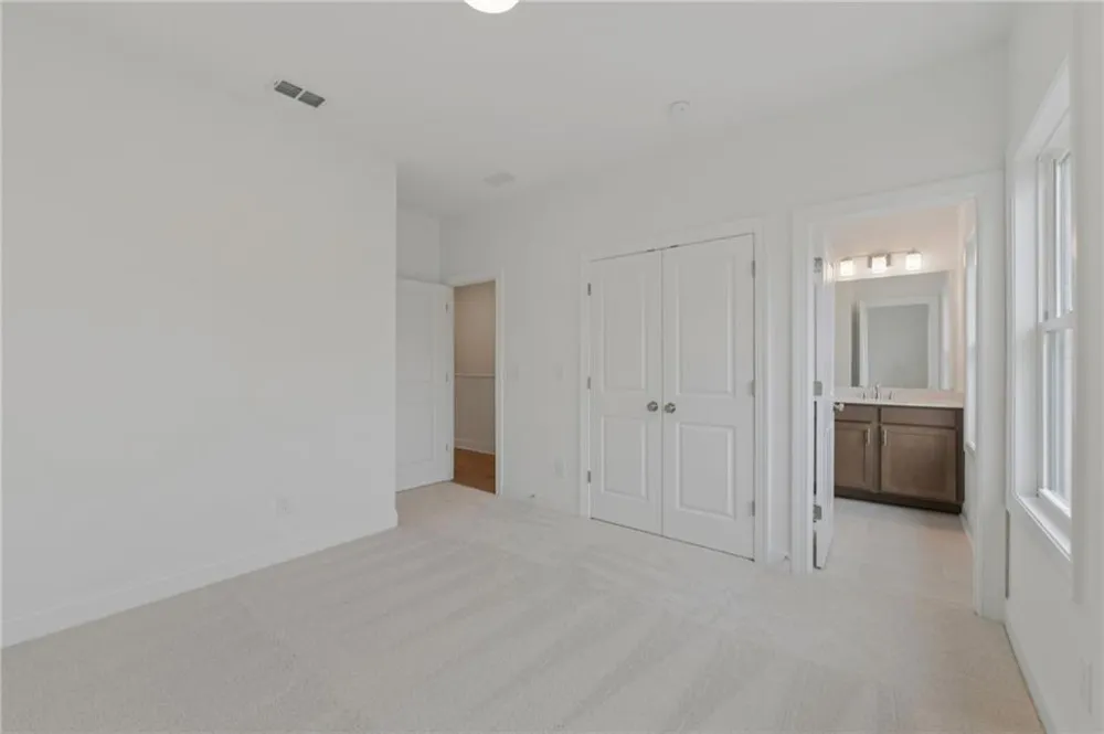 5434 Howington Court #189 Buford, GA 30518
