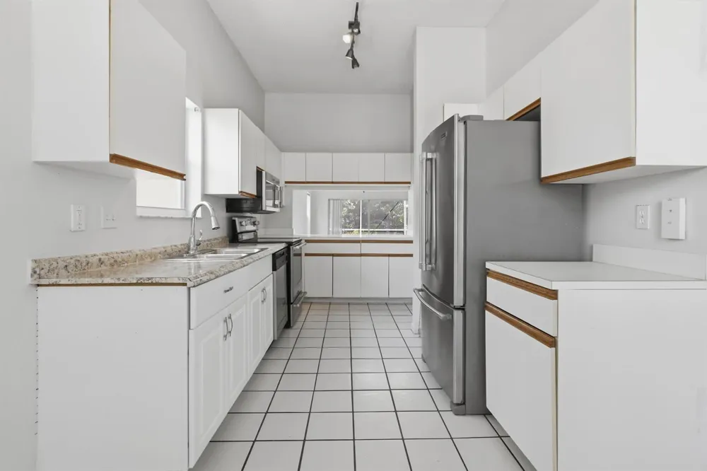 9516 NW 8TH CIRCLE Plantation, FL 33324