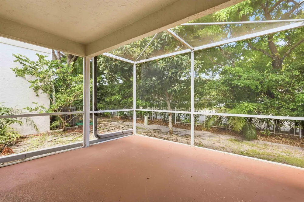 9516 NW 8TH CIRCLE Plantation, FL 33324