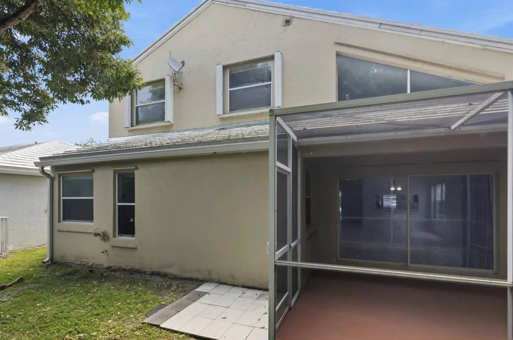 9516 NW 8TH CIRCLE Plantation, FL 33324
