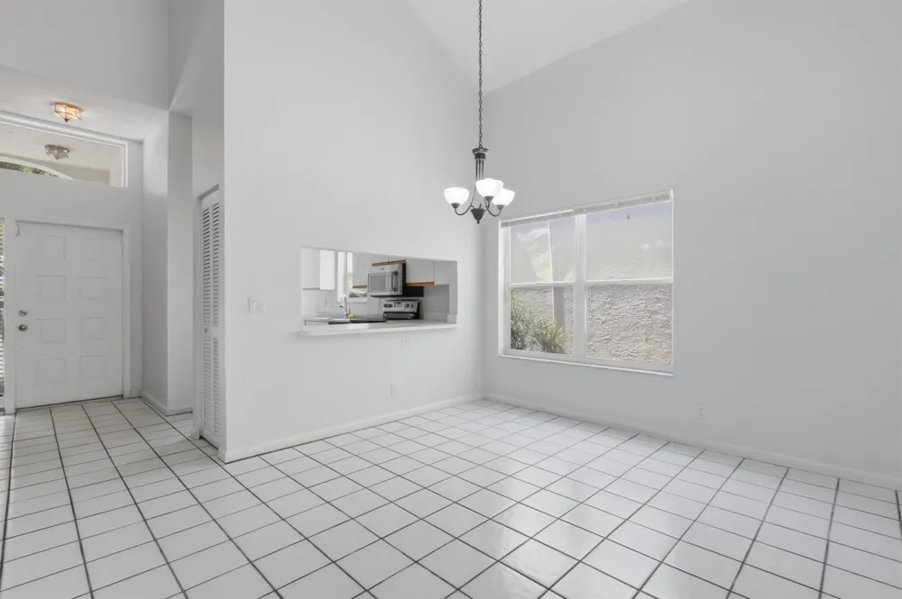 9516 NW 8TH CIRCLE Plantation, FL 33324