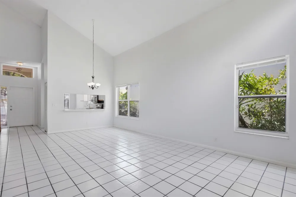 9516 NW 8TH CIRCLE Plantation, FL 33324