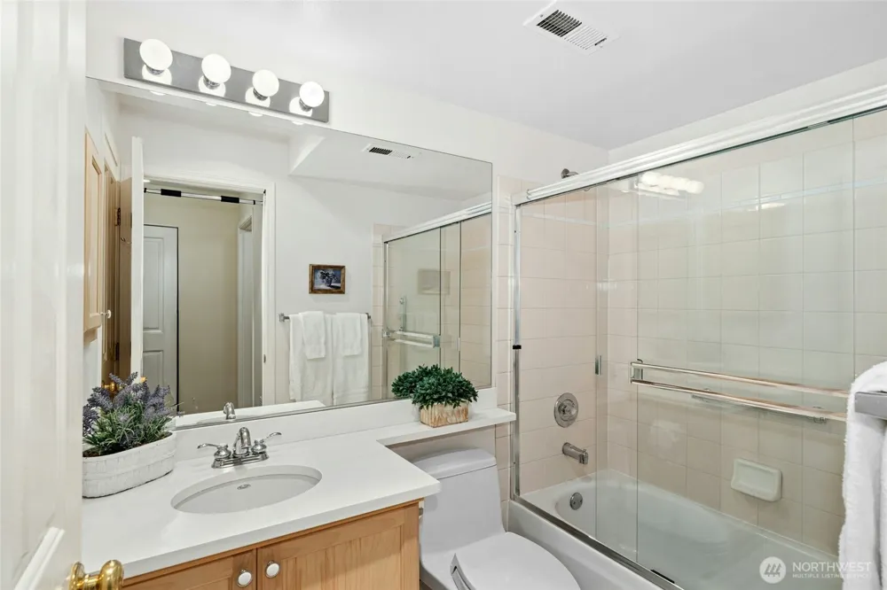 7111 134th Court SE #D3 Newcastle, WA 98059