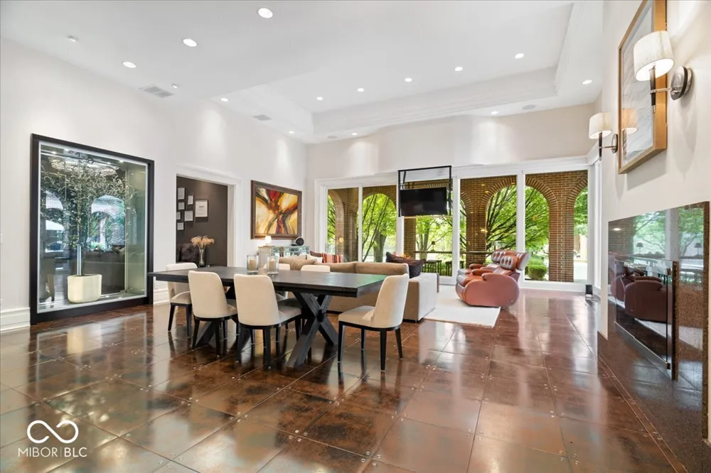 3555 Sedgemoor Circle Carmel, IN 46032