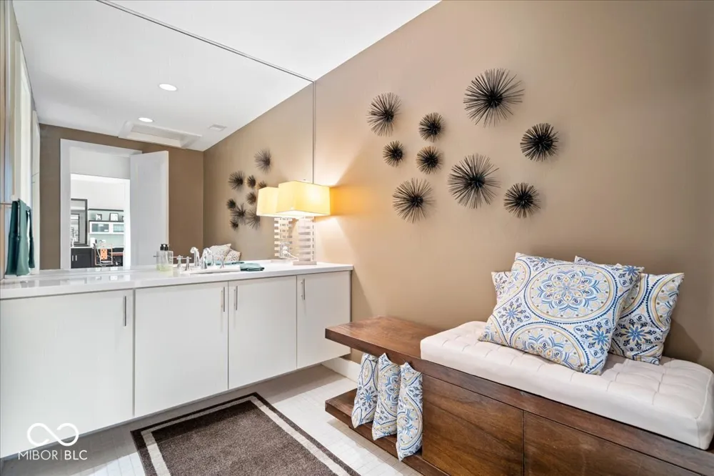 3555 Sedgemoor Circle Carmel, IN 46032