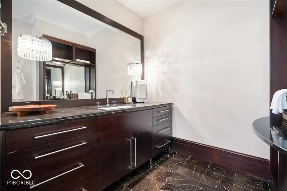 3555 Sedgemoor Circle Carmel, IN 46032