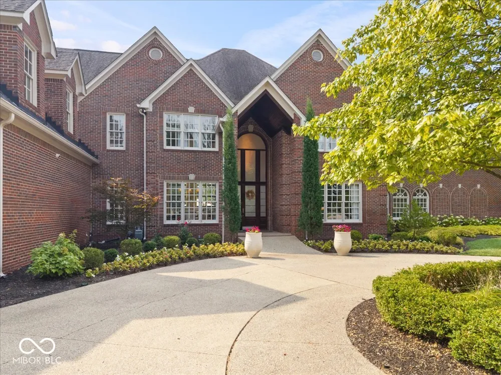 3555 Sedgemoor Circle Carmel, IN 46032