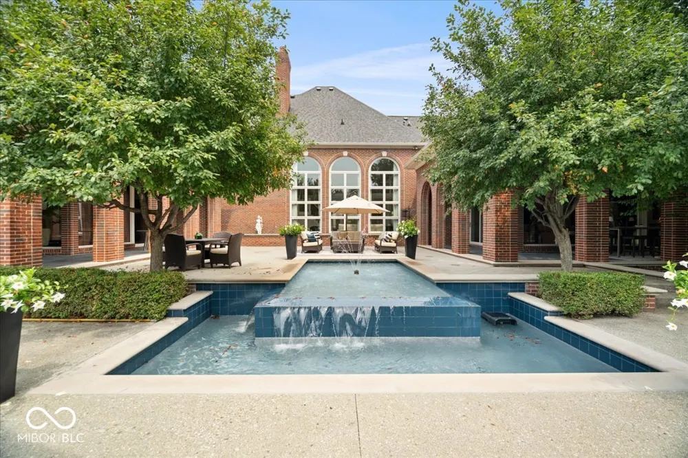3555 Sedgemoor Circle Carmel, IN 46032