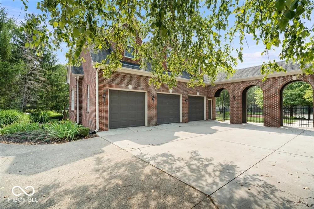 3555 Sedgemoor Circle Carmel, IN 46032