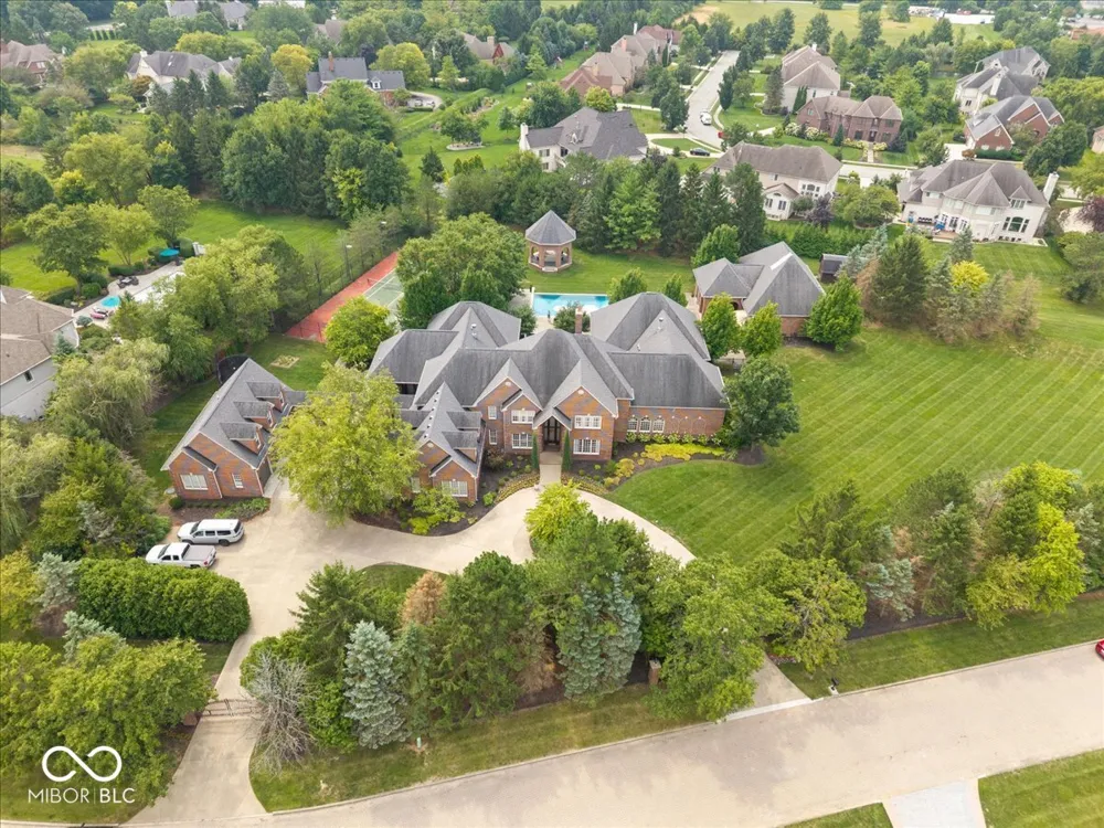 3555 Sedgemoor Circle Carmel, IN 46032