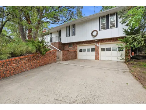 2718 Northridge Drive