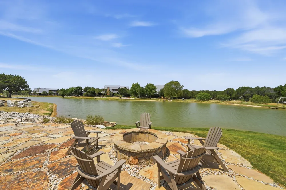 1165 Grandview Drive Graford, TX 76449