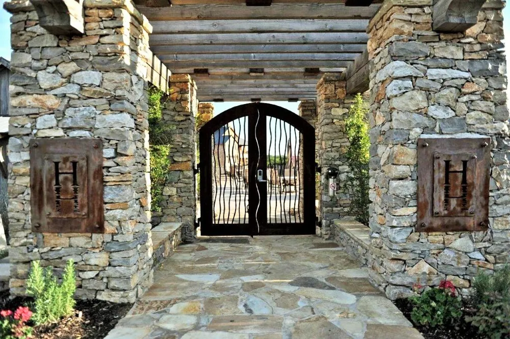 1165 Grandview Drive Graford, TX 76449