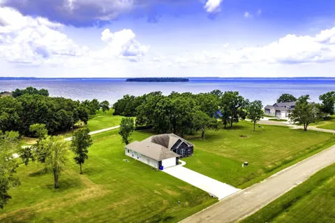 203 Summer Haven