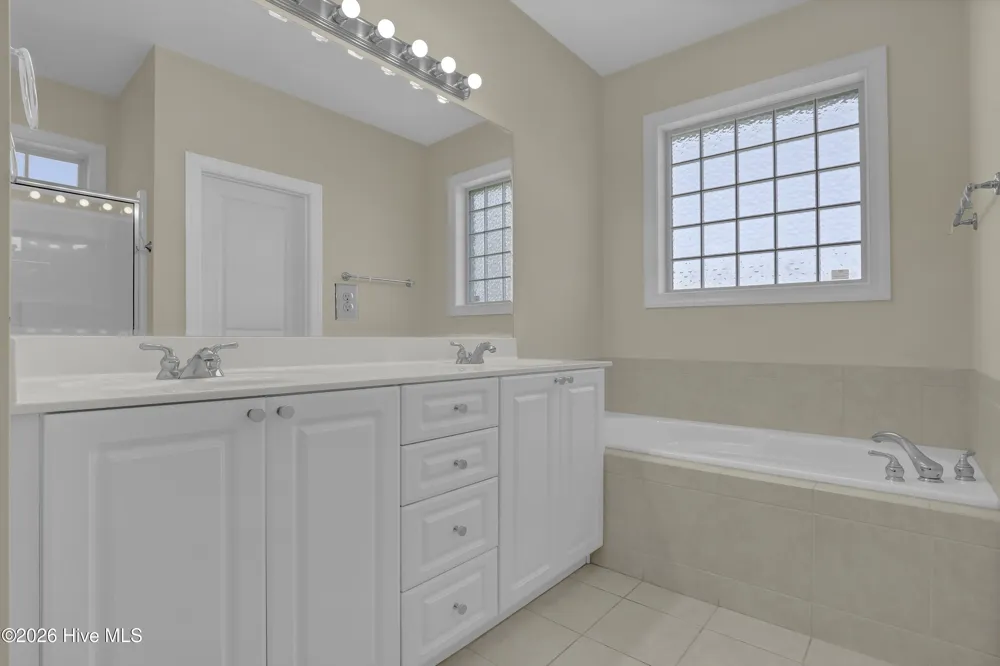 341 Highlands Drive Hampstead, NC 28443