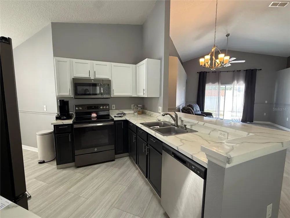 16212 COOPERS HAWK AVENUE Clermont, FL 34714