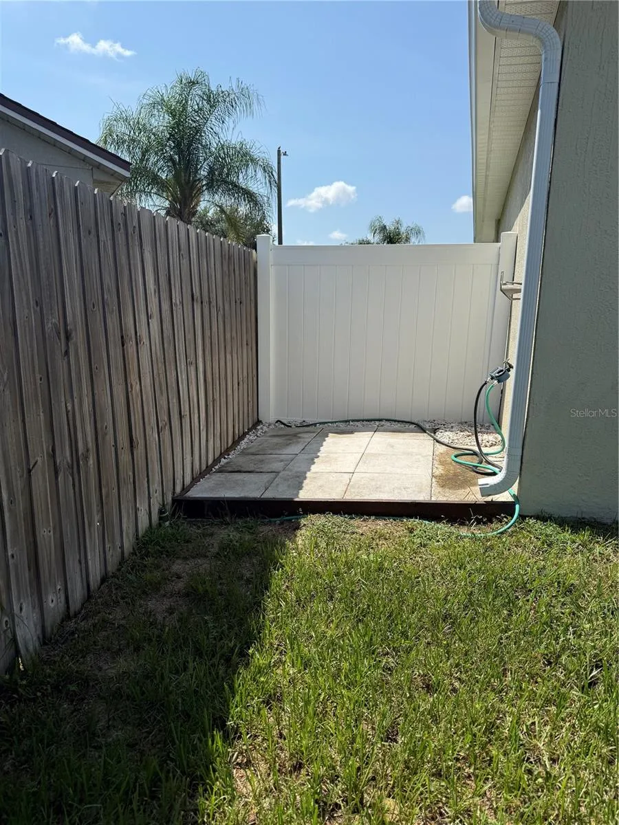 16212 COOPERS HAWK AVENUE Clermont, FL 34714