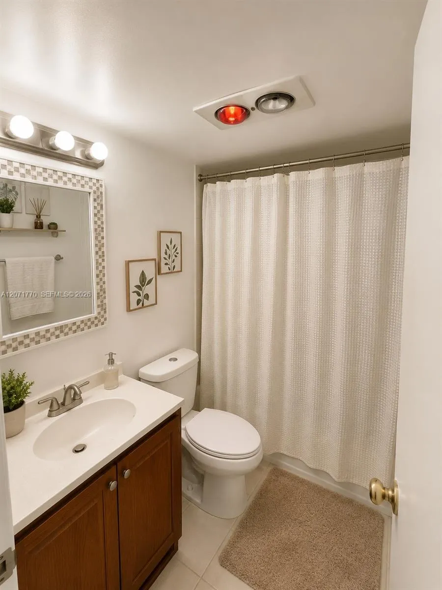 6010 S Falls Cir Dr #000 Lauderhill, FL 33319