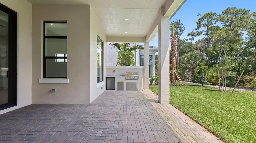 13294 Artisan Circle Palm Beach Gardens, FL 33418