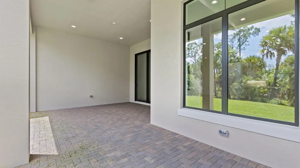 13294 Artisan Circle Palm Beach Gardens, FL 33418