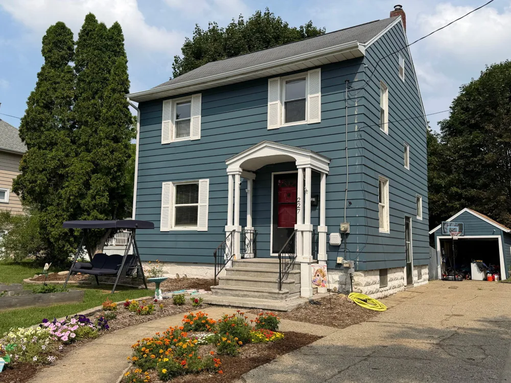227 Bowen Street Jackson City, MI 49202