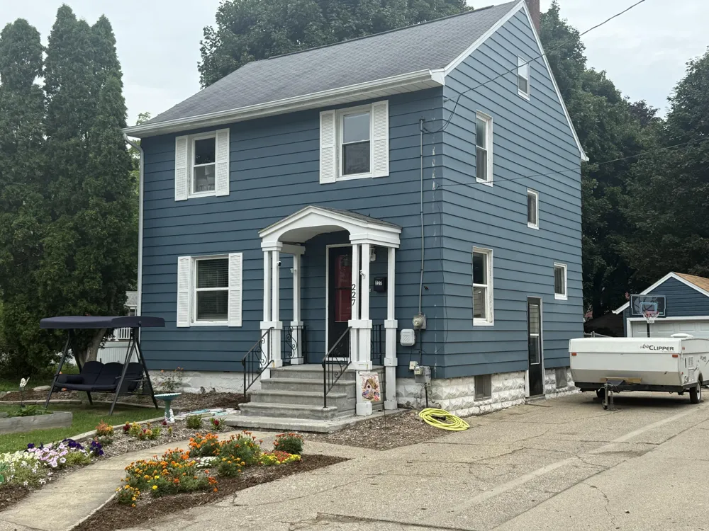 227 Bowen Street Jackson City, MI 49202