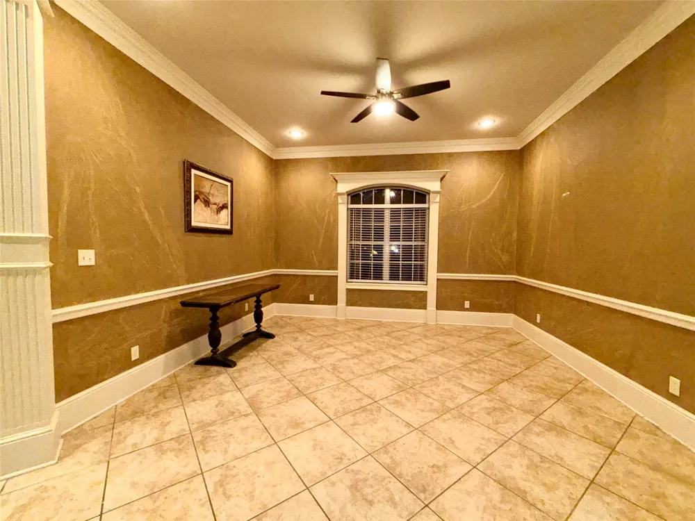 12881 Winding Oak Lindale, TX 75771