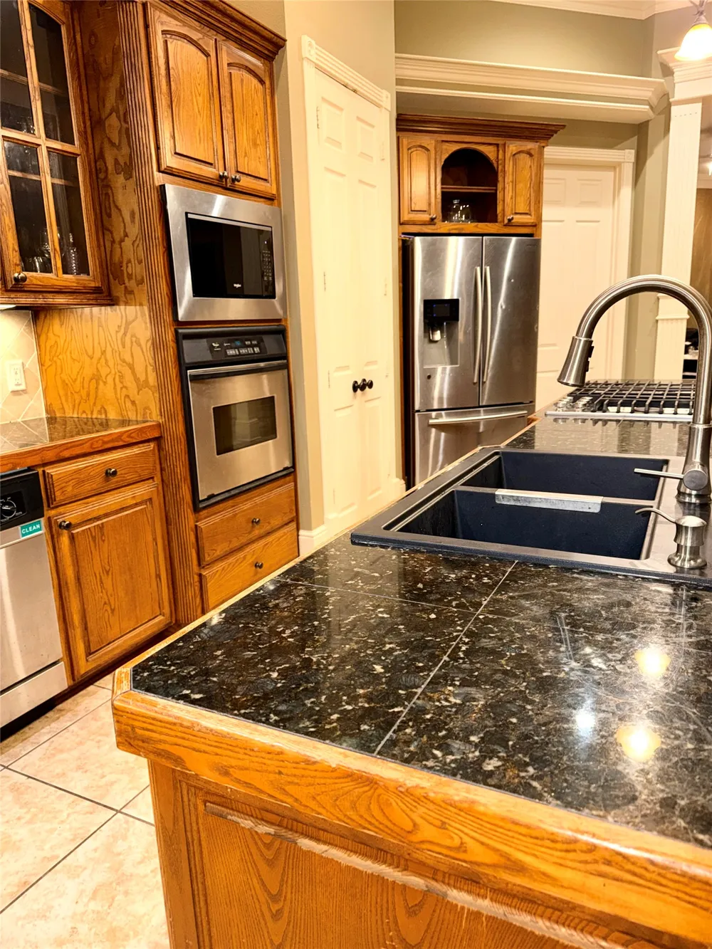 12881 Winding Oak Lindale, TX 75771