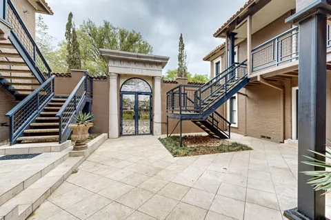 5916 Sandhurst Lane #234