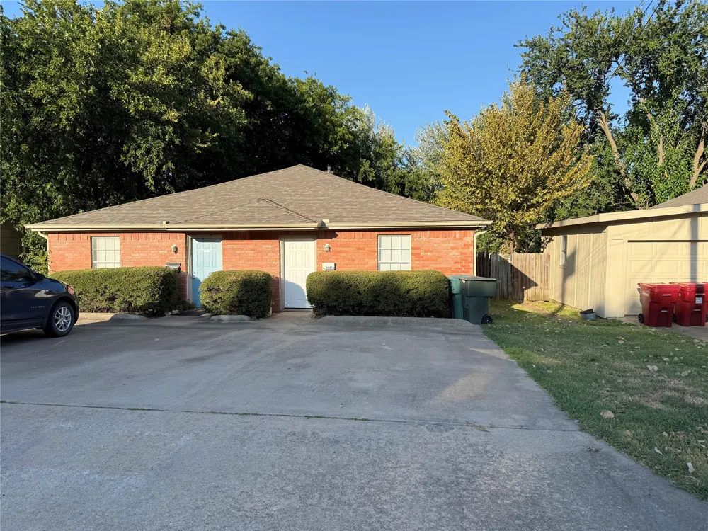 2601 Hickory Street #A Sherman, TX 75092