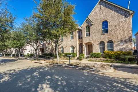 5778 Grosseto Drive