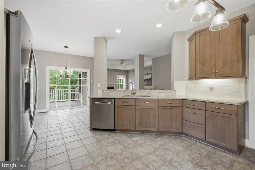 142 SILVER TAIL LANE New Hope, PA 18938