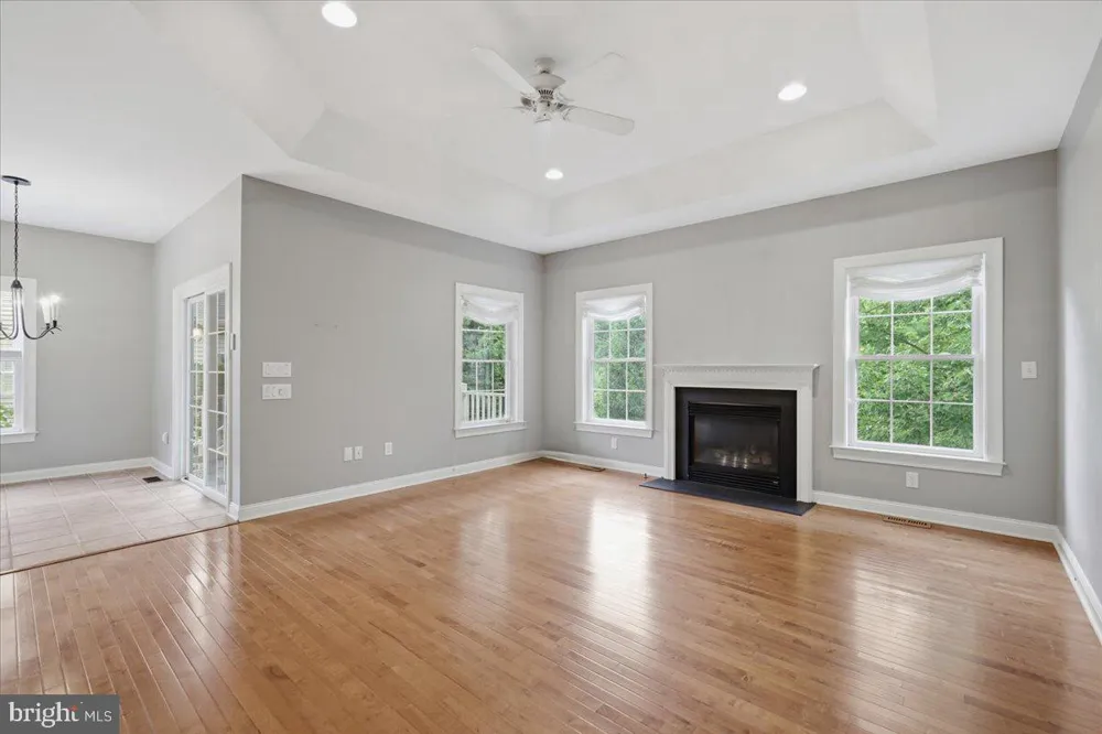 142 SILVER TAIL LANE New Hope, PA 18938