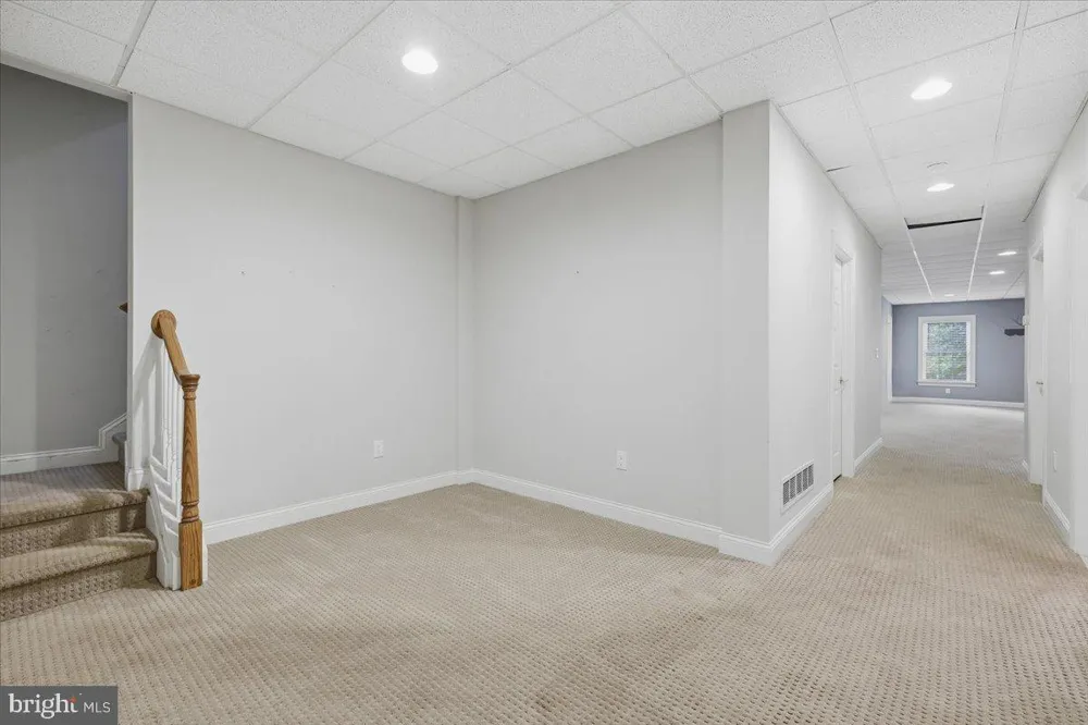 142 SILVER TAIL LANE New Hope, PA 18938