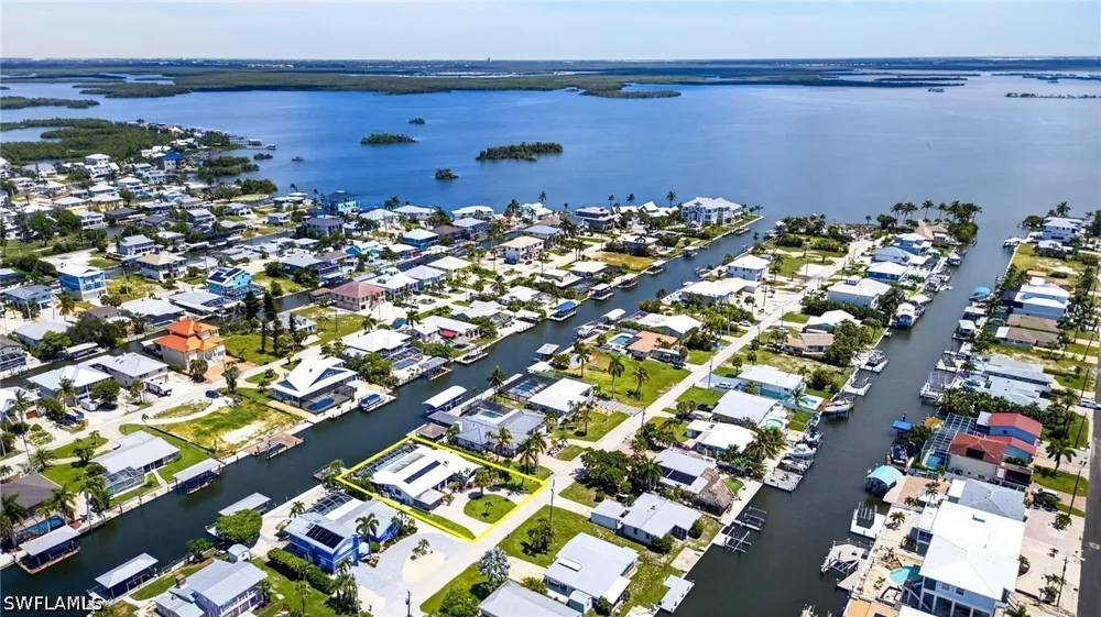 Ibis Street Fort Myers Beach, FL 33931