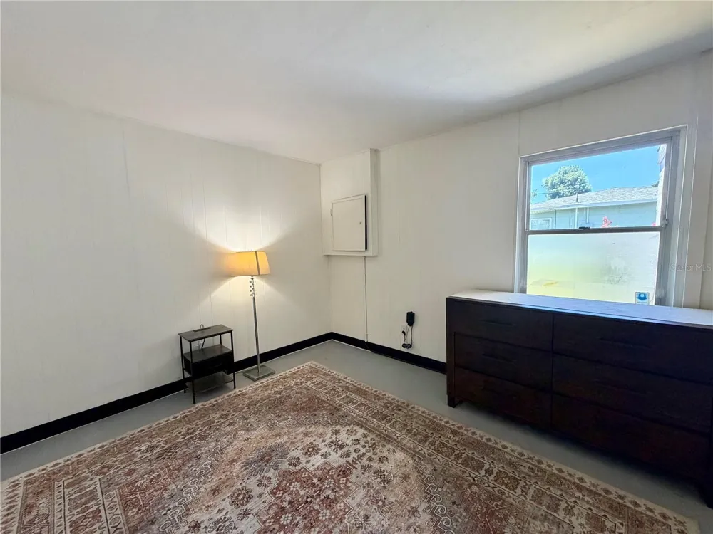 1109 S BETTY LANE Clearwater, FL 33756