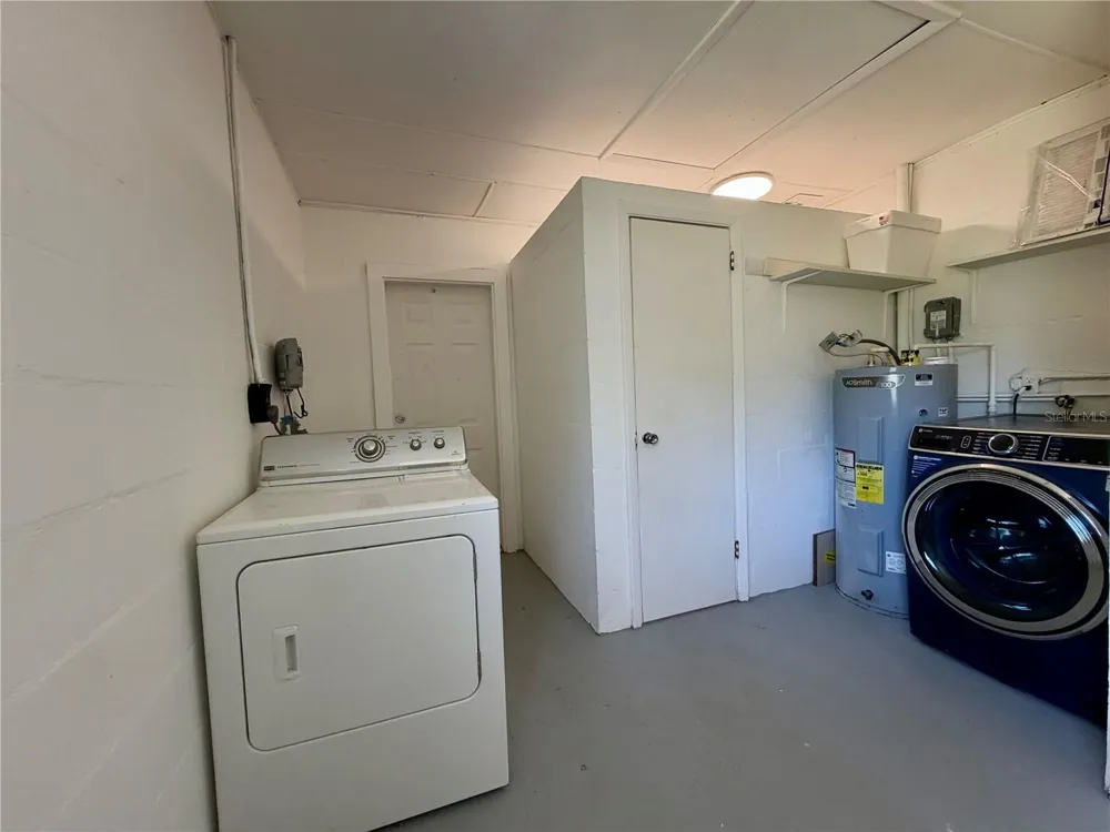 1109 S BETTY LANE Clearwater, FL 33756