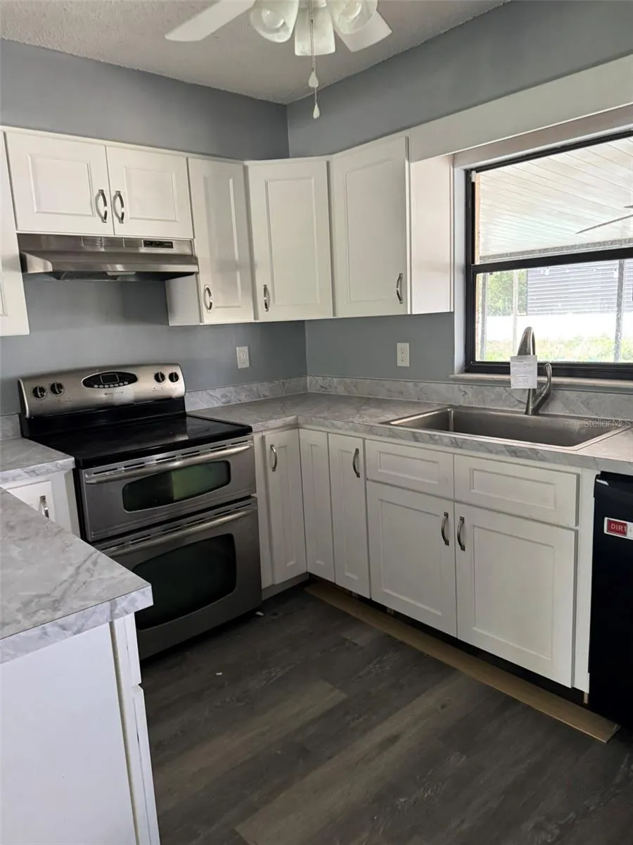 38745 CAMBRIDGE DRIVE Zephyrhills, FL 33540