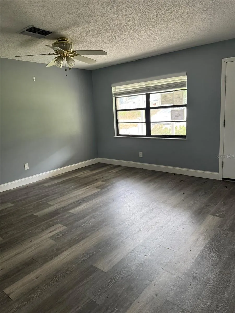 38745 CAMBRIDGE DRIVE Zephyrhills, FL 33540