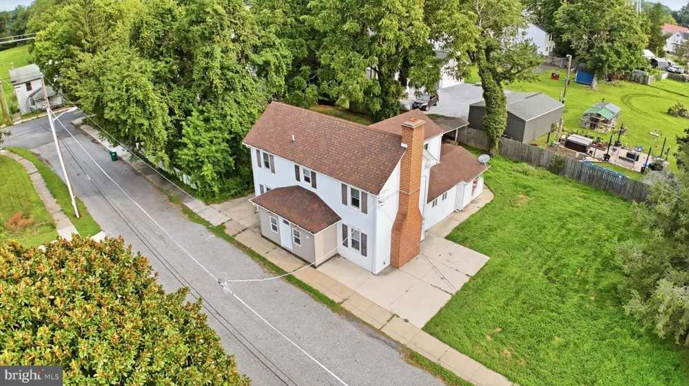 4 THORN STREET Magnolia, DE 19962