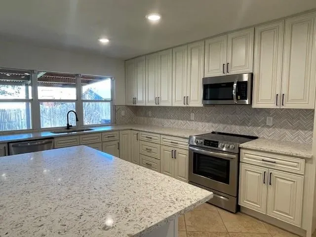 5220 Sherman Drive The Colony, TX 75056