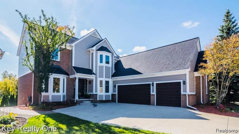 59700 Glacier Court Washington Township, MI 48094
