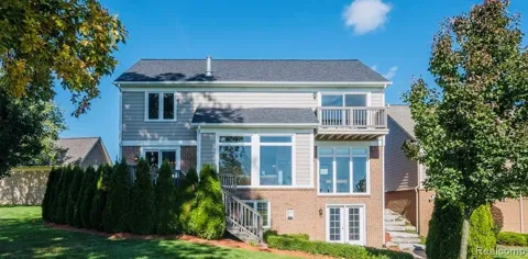 59700 Glacier Court