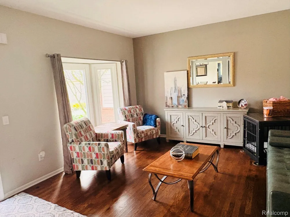 59700 Glacier Court Washington Township, MI 48094