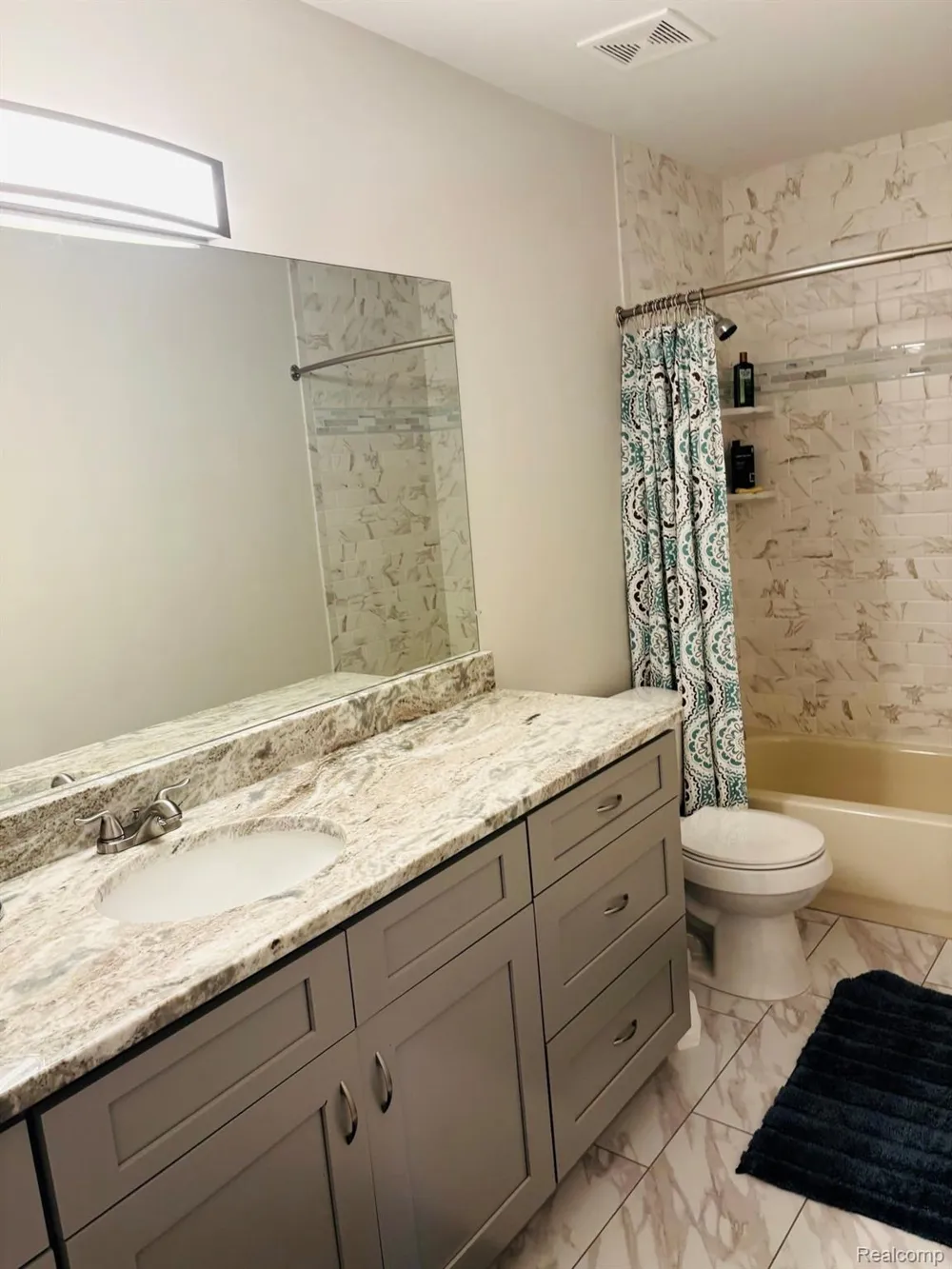 59700 Glacier Court Washington Township, MI 48094