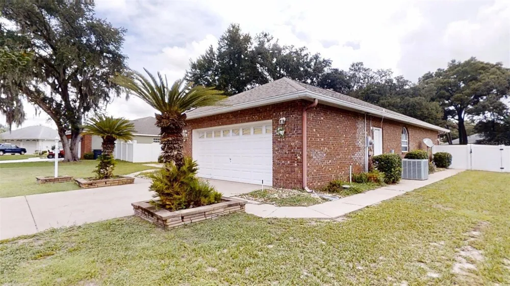 10625 SW 73RD AVENUE ocala, FL 34476
