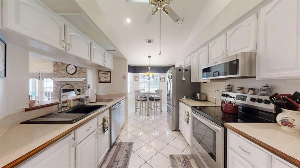 10625 SW 73RD AVENUE ocala, FL 34476