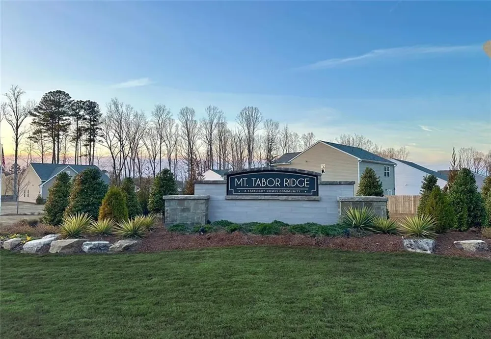9 Norwalk Lane Dallas, GA 30157